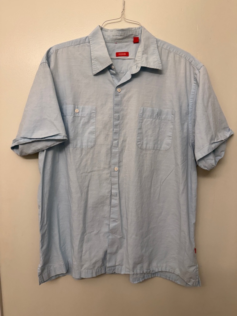 Izod Light Blue Short Sleeve Button-Down Shirt with Chest Pockets